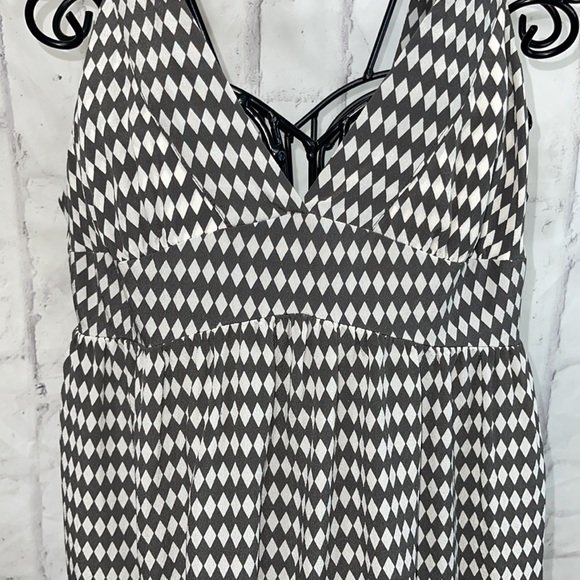 Dream Society Mini Dress Silk Slip Off White Diamond Pattern on Grey Hight Waist - Picture 3 of 9